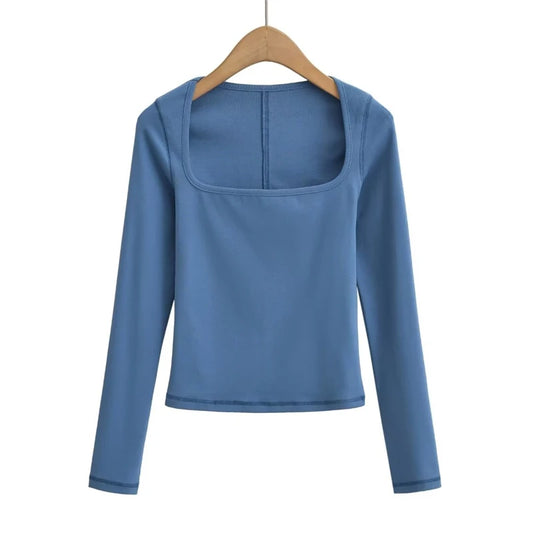 חולצה ארוכה עם מחשוף מרובע בייסיק