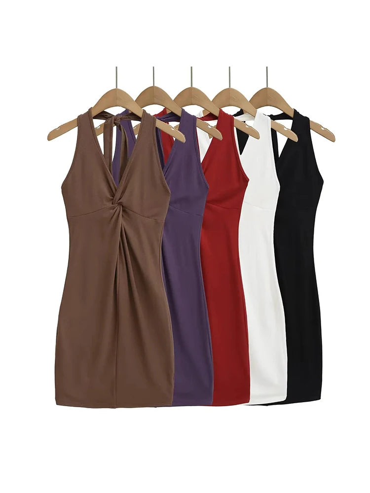 A dress with a twist in the chest