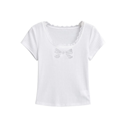 Shirt with lace bow