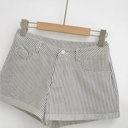Denim-like striped shorts
