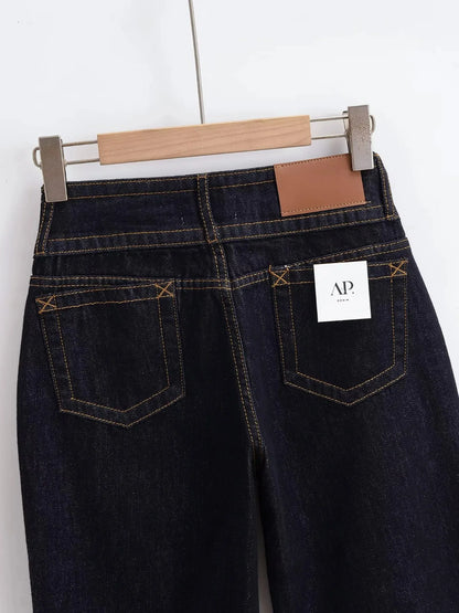 Low cut jeans