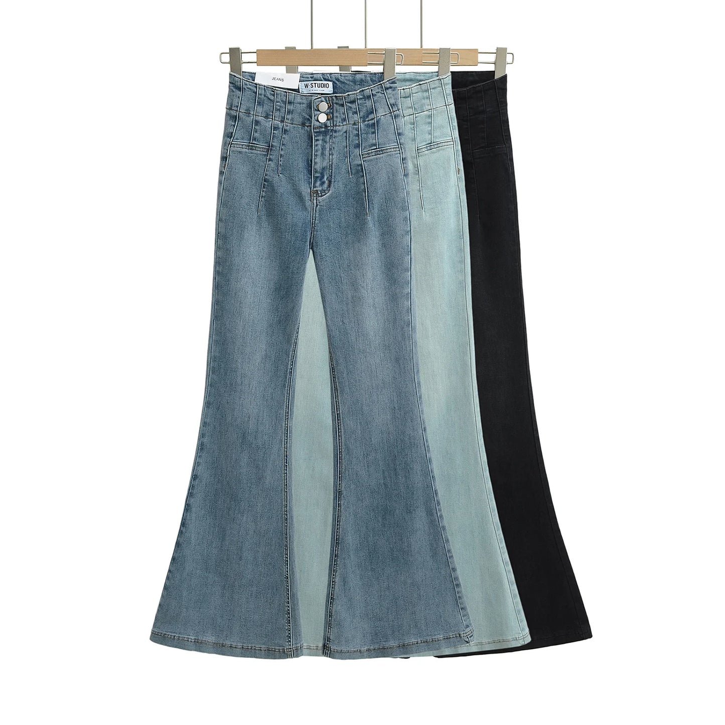 High cut jeans with two buttons