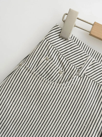 Denim-like striped shorts