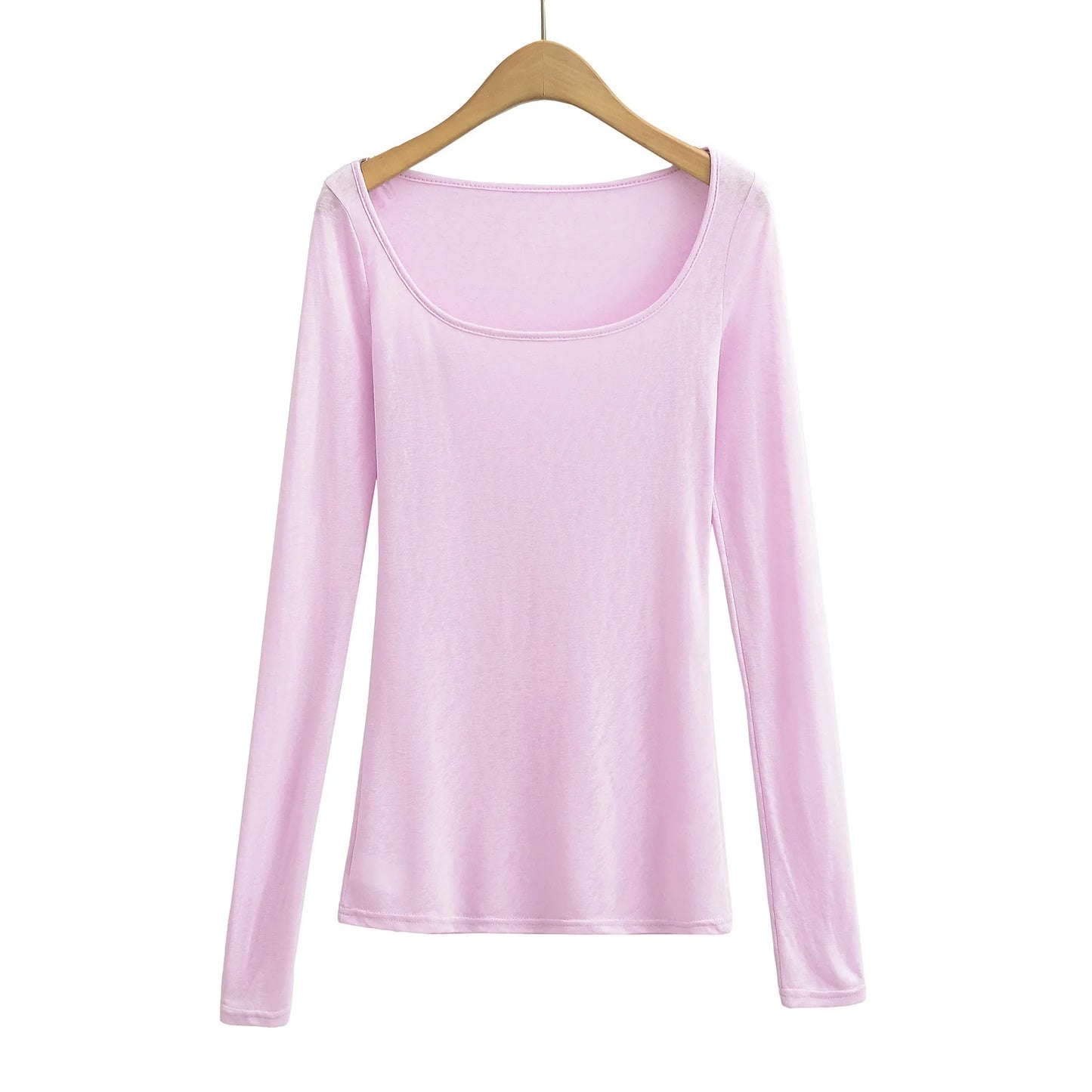 A long shirt with a delicate hood