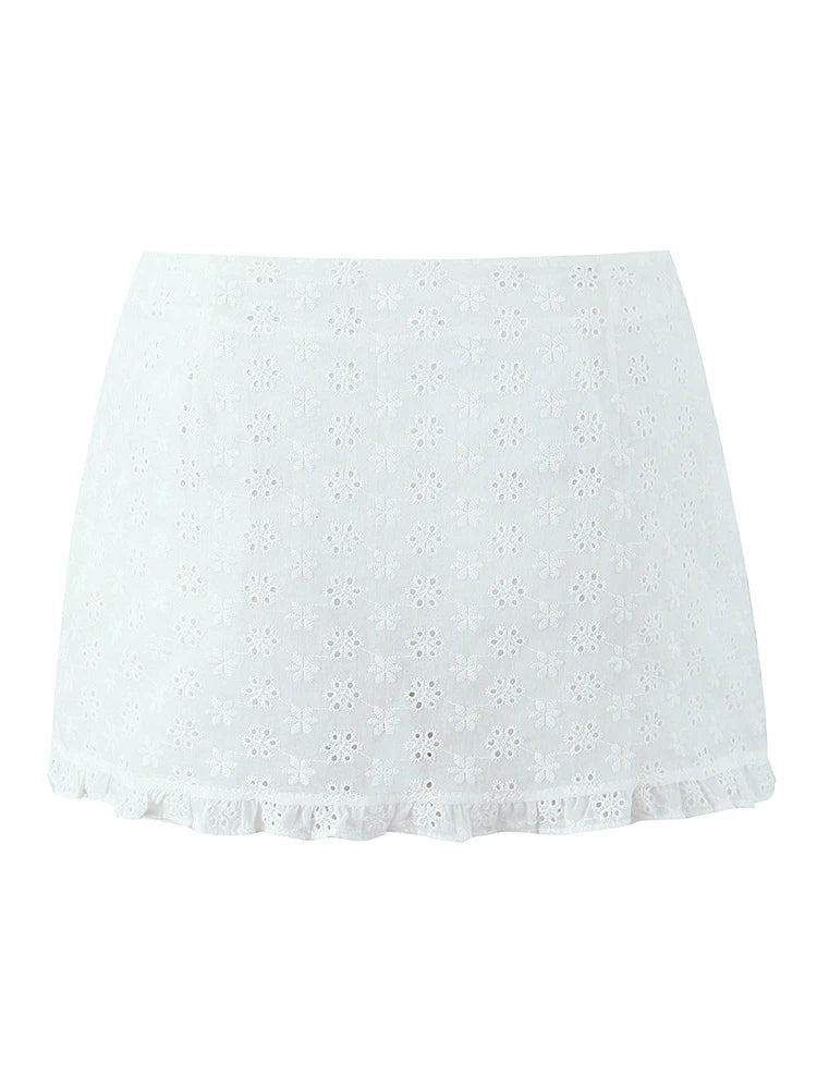 Mini lace skirt