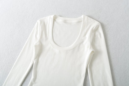 A soft long shirt with a round neckline