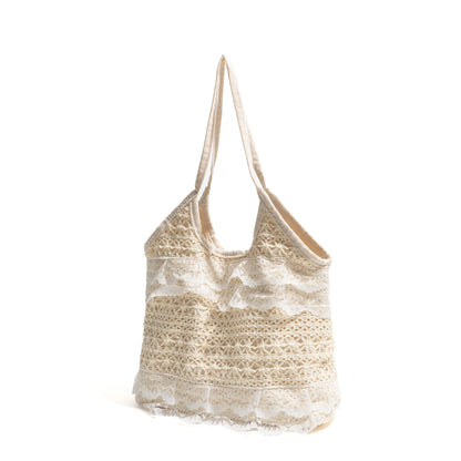 Shoulder bag with lace