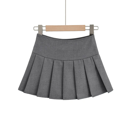 חצאית טניס בגזרת מיני