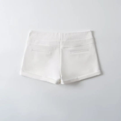 Shorts with a cute pocket