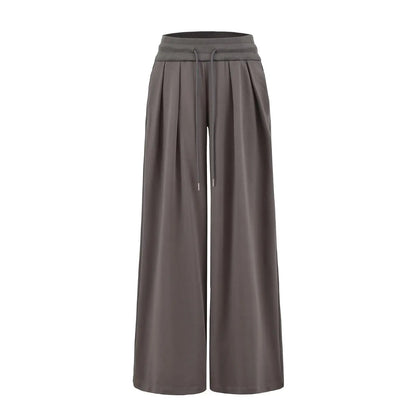 Straight pants in a light elegant cut