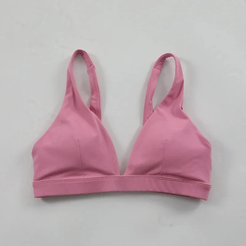Sports bra for a shapely look
