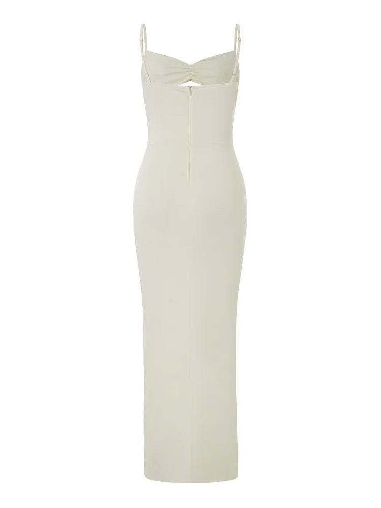 Sexy dress with an opening under the neckline
