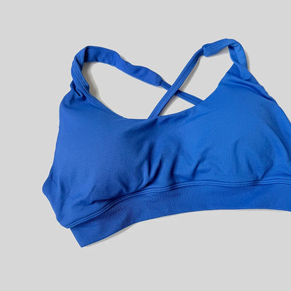 A sporty collar bra