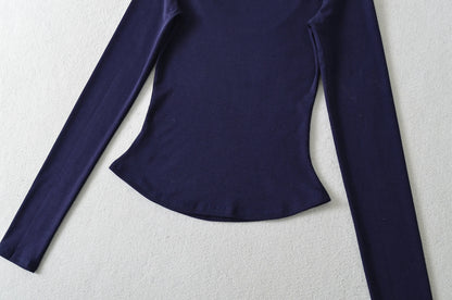 A soft long shirt with a round neckline