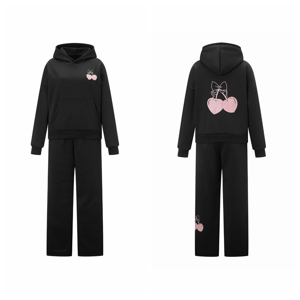 Sweat set with an aesthetic cherry illustration