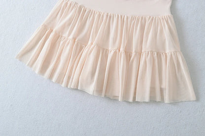 Skirt with mesh layers