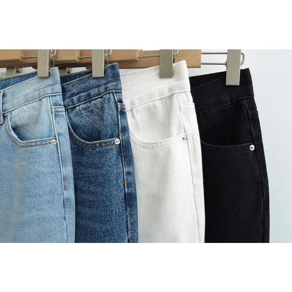 Jeans with a tear in the knee