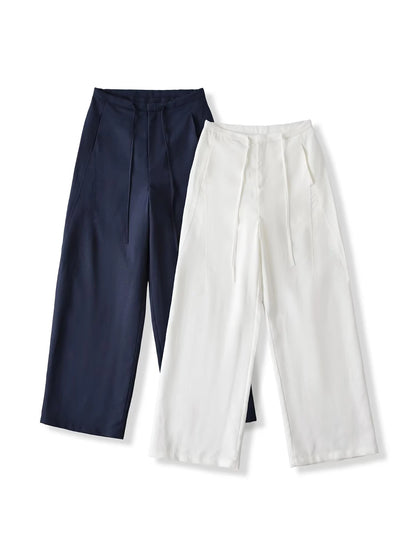 Elegant straight trousers