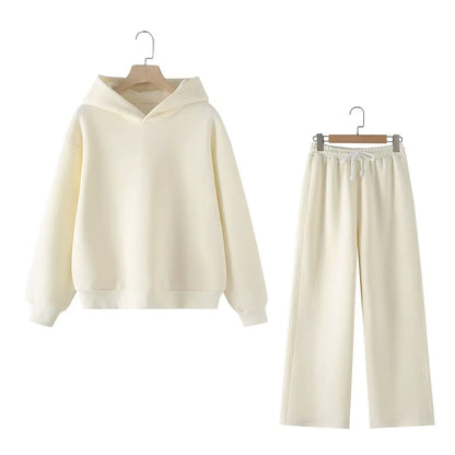 Basic Tracksuit and Sweatshirt