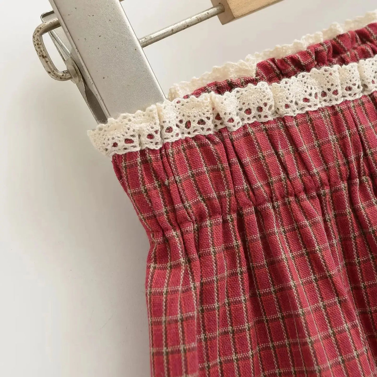 Plaid shorts with lace trims