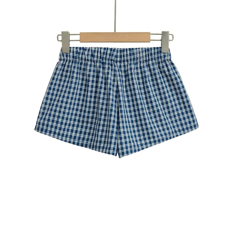 Two button checkered shorts