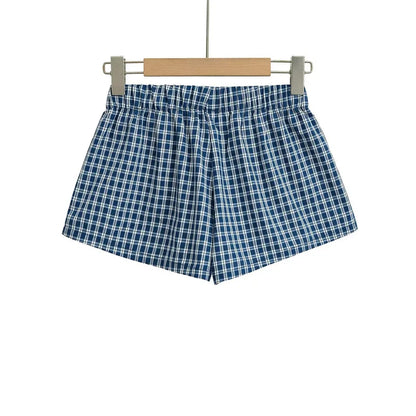 Two button checkered shorts