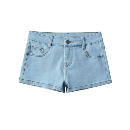 Short, low-cut, tight jeans