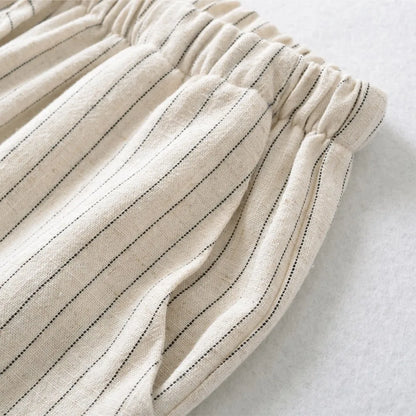 Striped pants in an elegant style