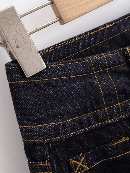 Low cut jeans