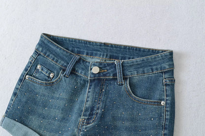 Shiny short jeans