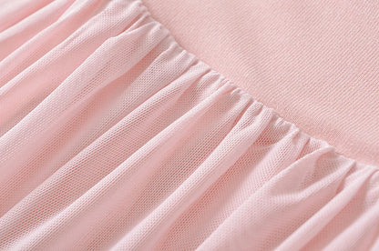 Skirt with mesh layers